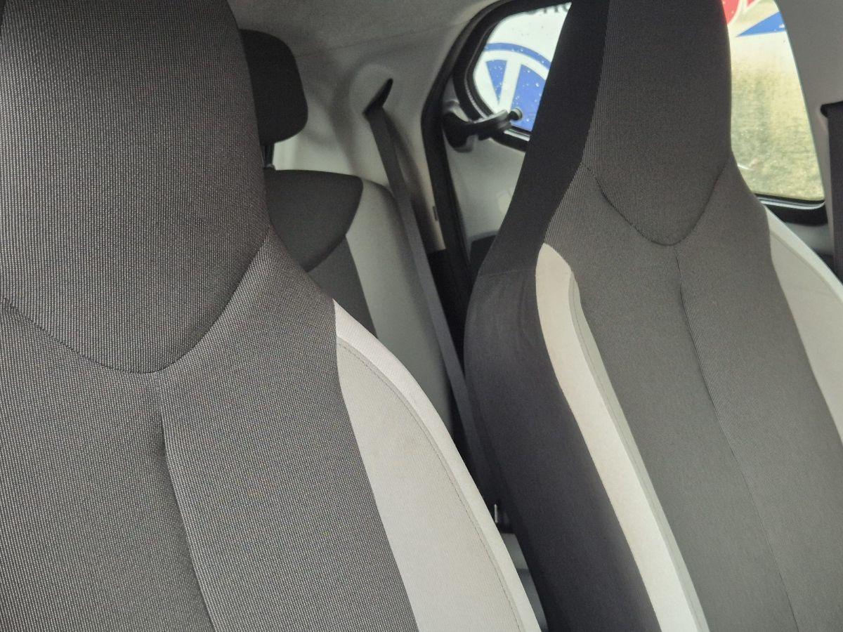 TOYOTA - Aygo - 1.0 VVT-i 69 CV 5p. x-play TSS