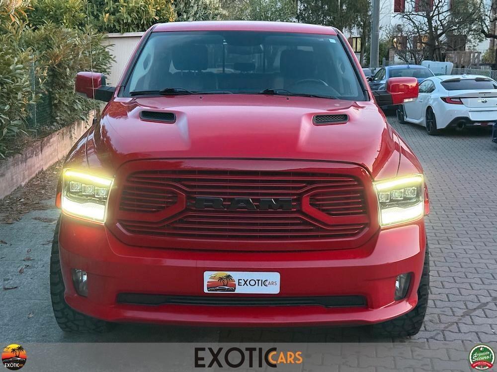 Dodge RAM 5.7 HEMI V8 Pickup