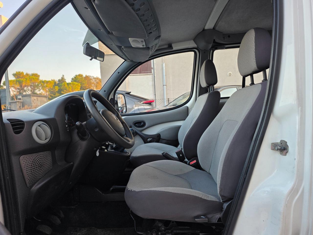 Fiat Doblo 1.3 MJT 5 Posti N1 Autocarro
