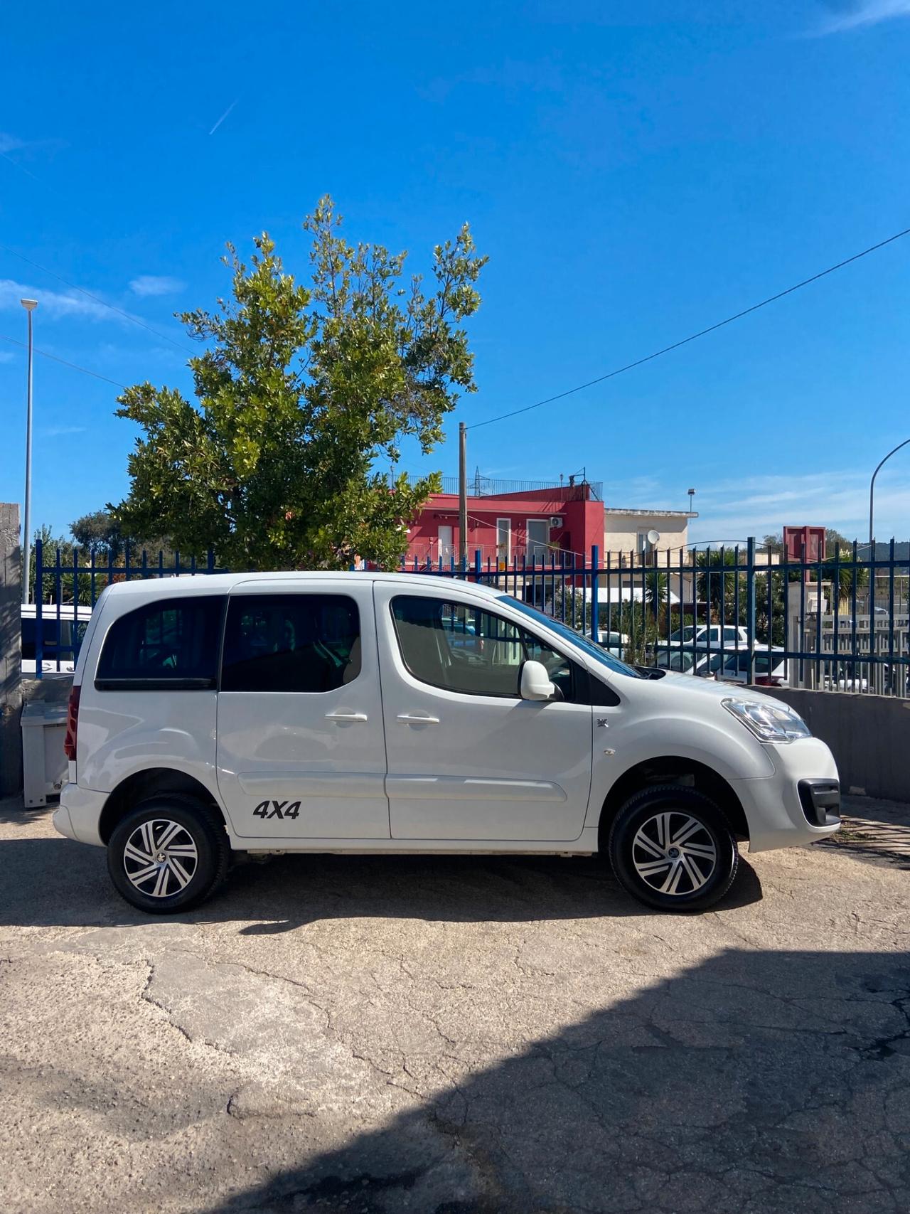 Peugeot Partner Tepee BlueHDi 100 4x4 DANGEL