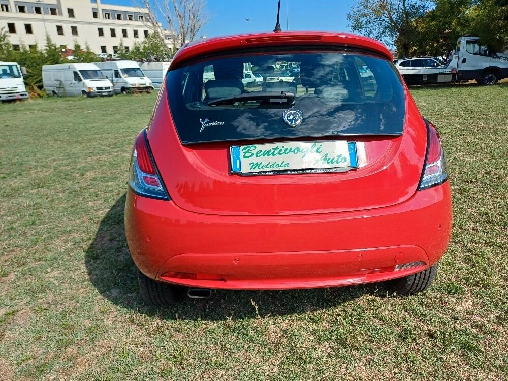 Lancia Ypsilon 1.200 Silver Km 66.000