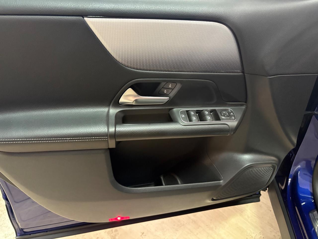 Mercedes-benz GLB 200 d Automatic TETTO PANORAMICO