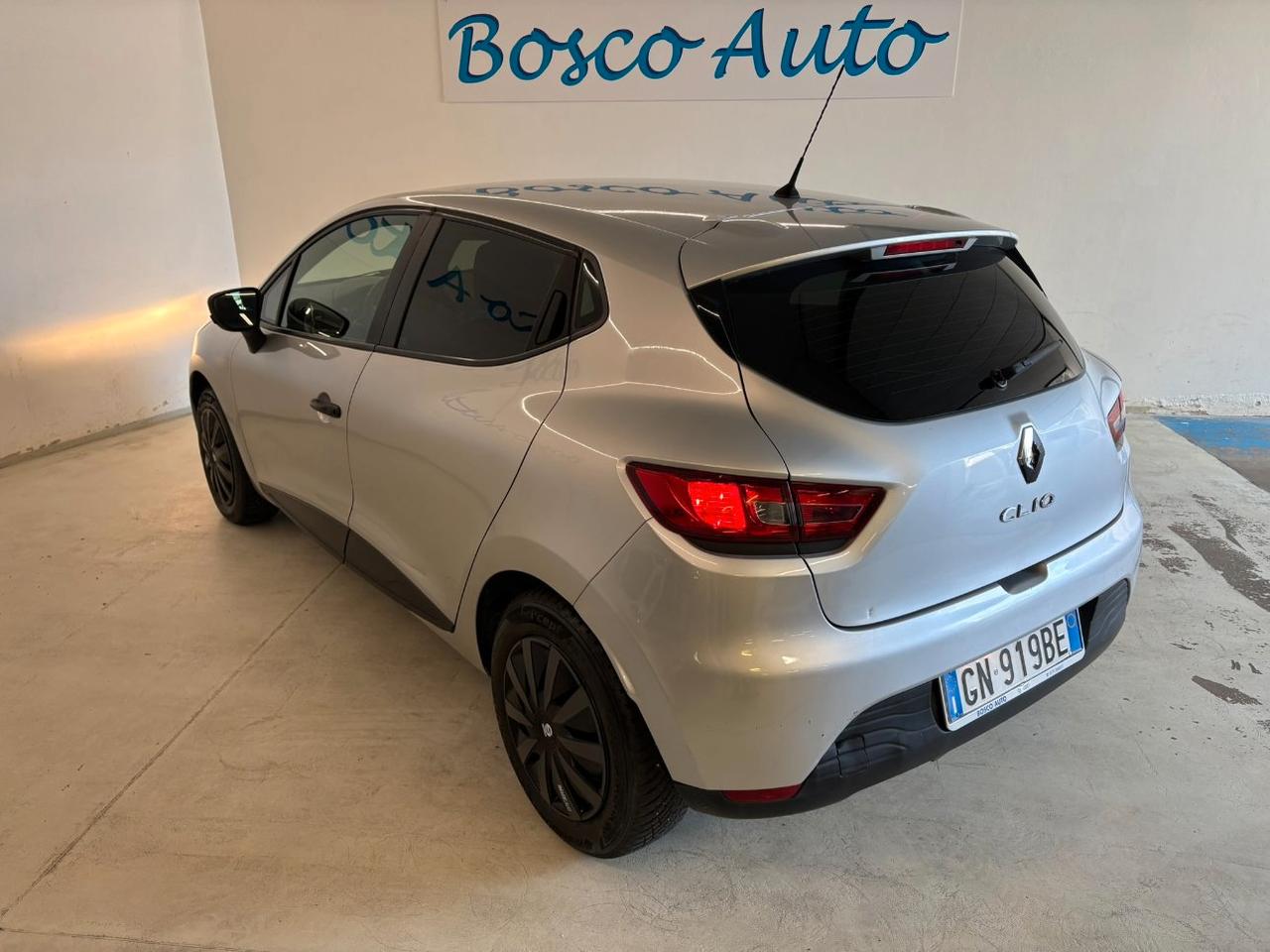 Renault Clio 5 Porte Clio 5p 1.2 Live 75cv