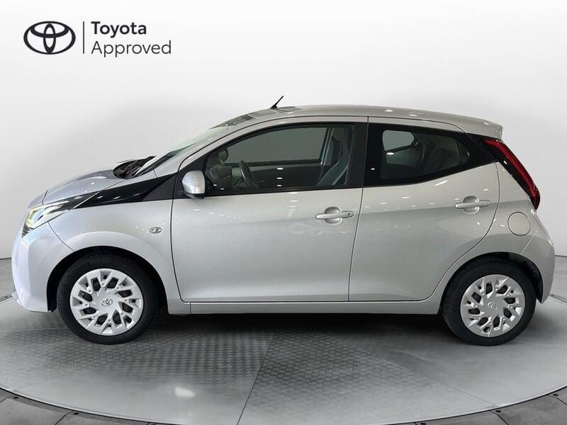 Toyota Aygo Connect 1.0 VVT-i 72CV 5 porte x-business