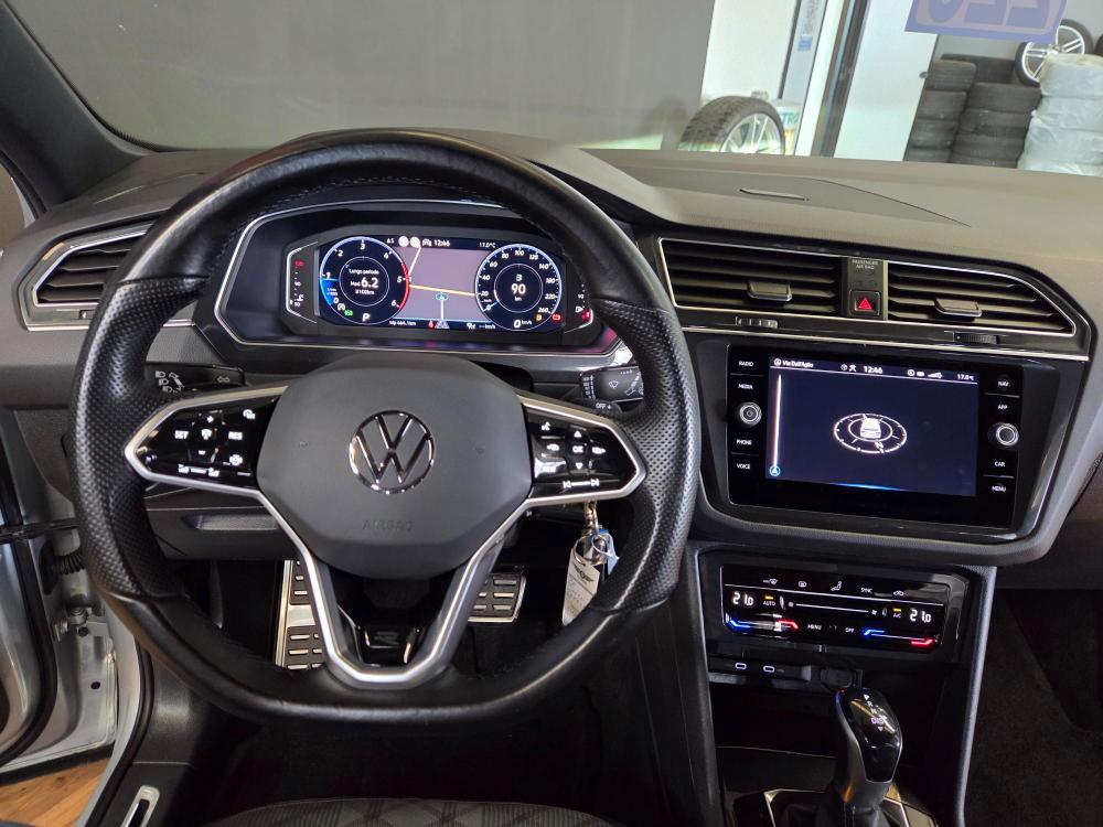 Volkswagen Tiguan 2.0 tdi R-Line 150cv dsg