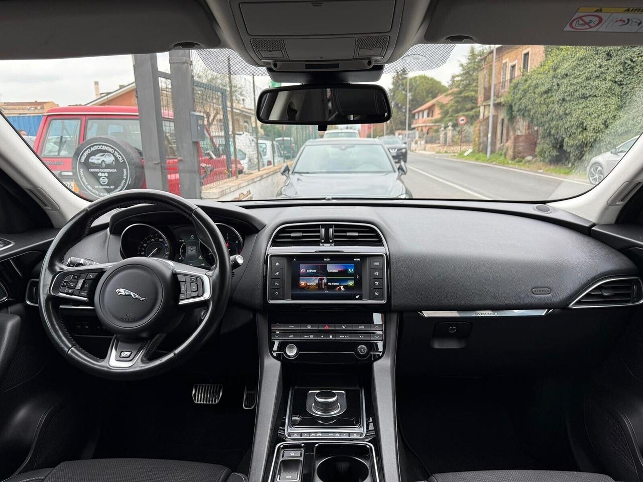 Jaguar F-Pace 2.0 D 180 CV AWD R-Sport - 93.000km - Superprezzo