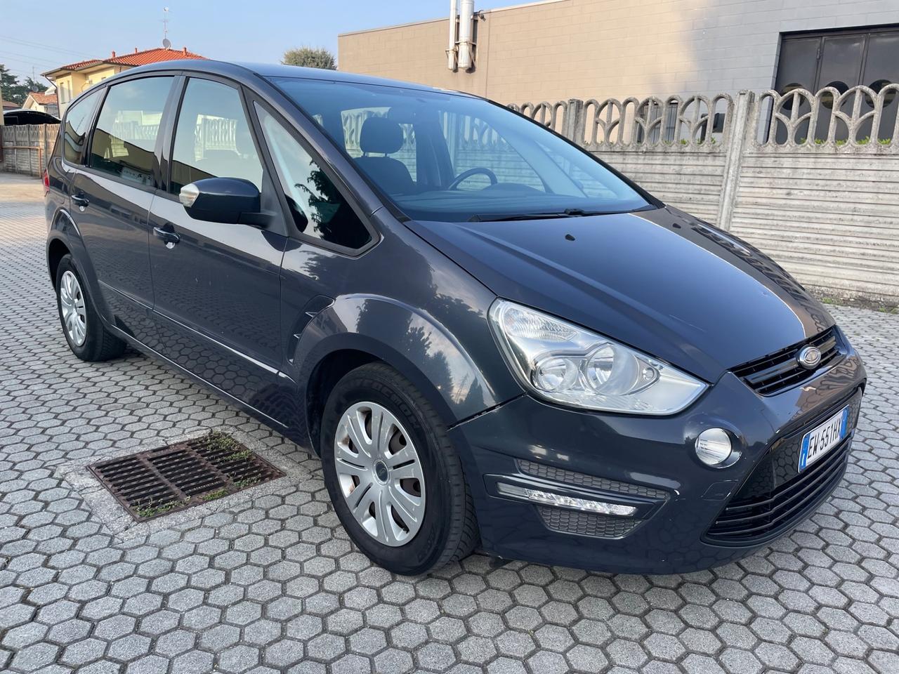 Ford S-Max 2.0 TDCi 163CV Powershift New Titanium