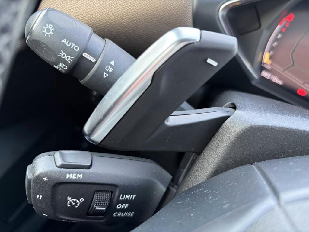 Ds DS3 3 Crossback BlueHDi 130 aut. So Chic