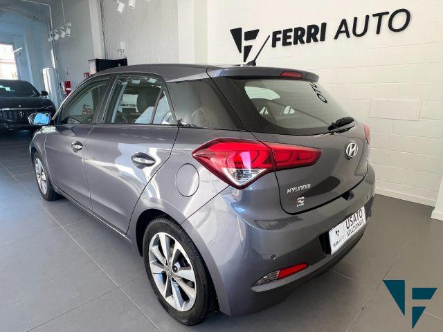 HYUNDAI i20 1.2 84 CV Comfort