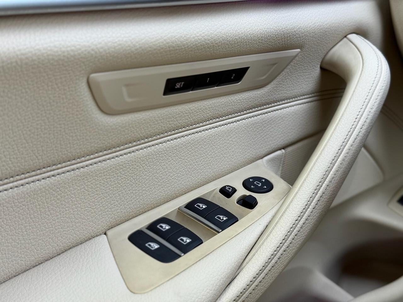 BMW 520d G31 2019 xDrive Touring Luxury