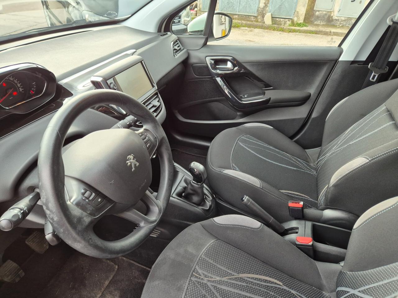 Peugeot 208 1.2 VTi 82 CV 5 porte Active