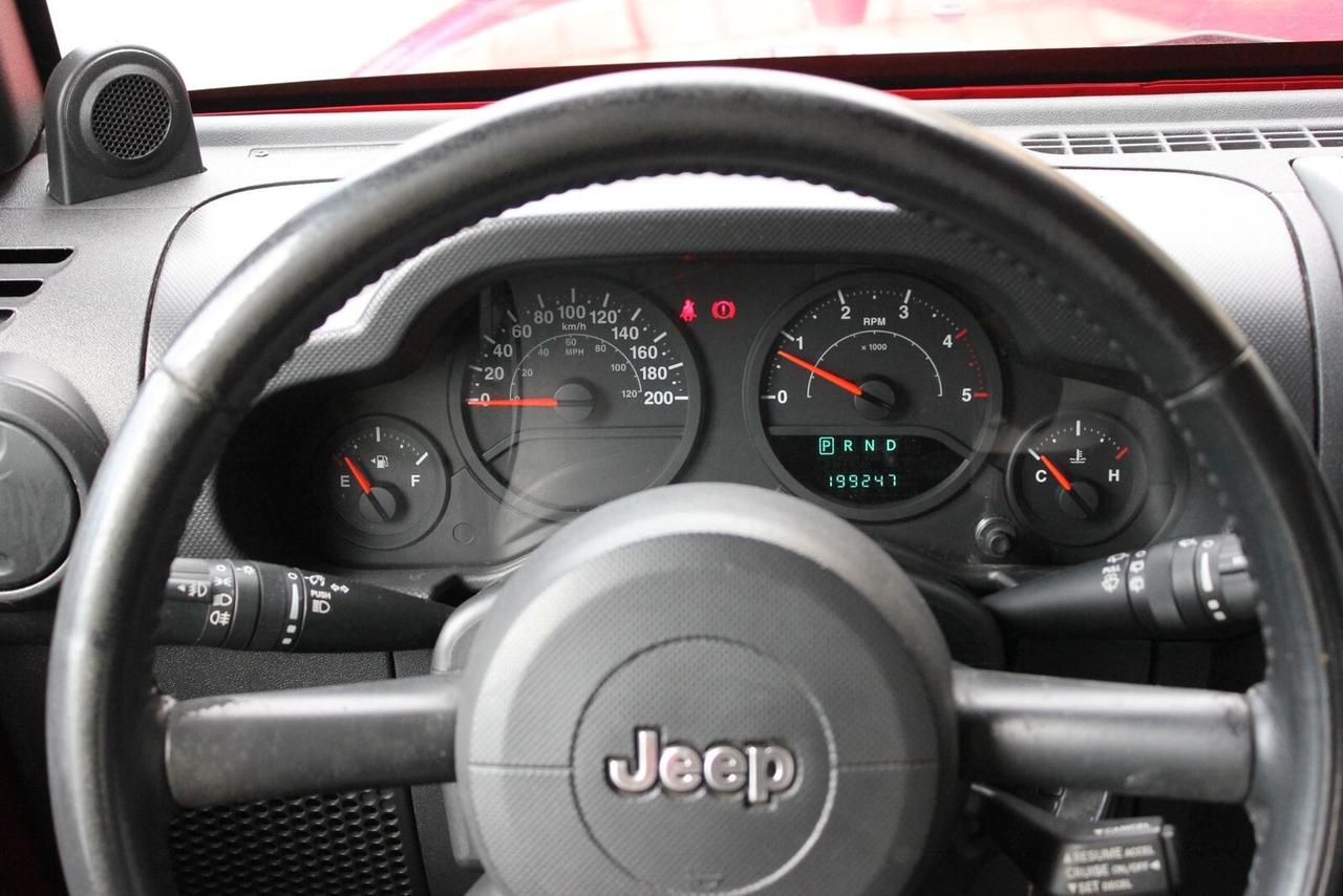 Jeep Wrangler 2.8 CRD Sport Plus Auto - torpedo con hard-top corta