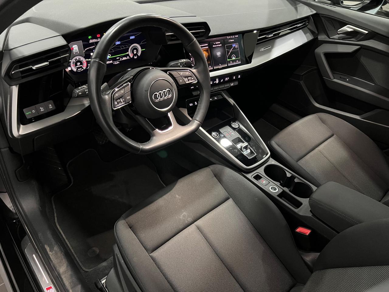 Audi A3 35 SPB 2.0 TDI STronic SLine Edition 150 cv