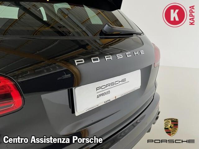 Porsche Cayenne 3.0 S E-Hybrid Platinum Edition