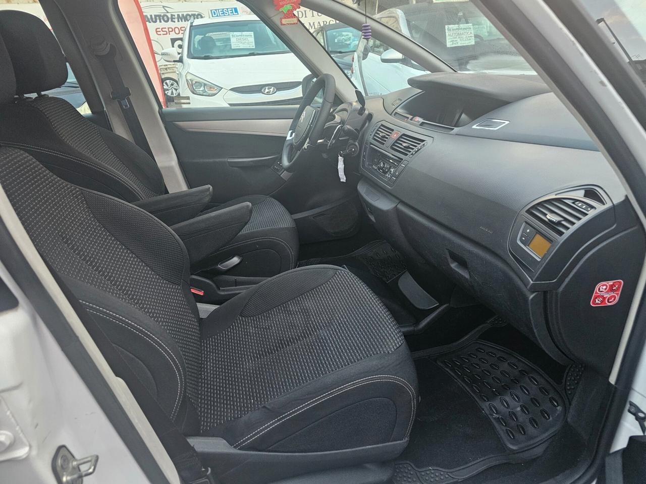Citroen C4 Picasso 1.6 HDi 112CV..Automatica.2013