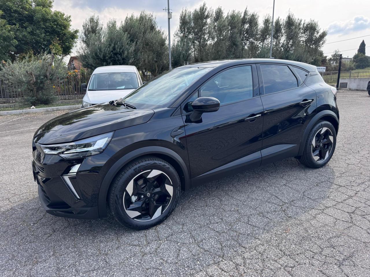 Renault Captur 1.3 mild hybrid Techno 160cv edc