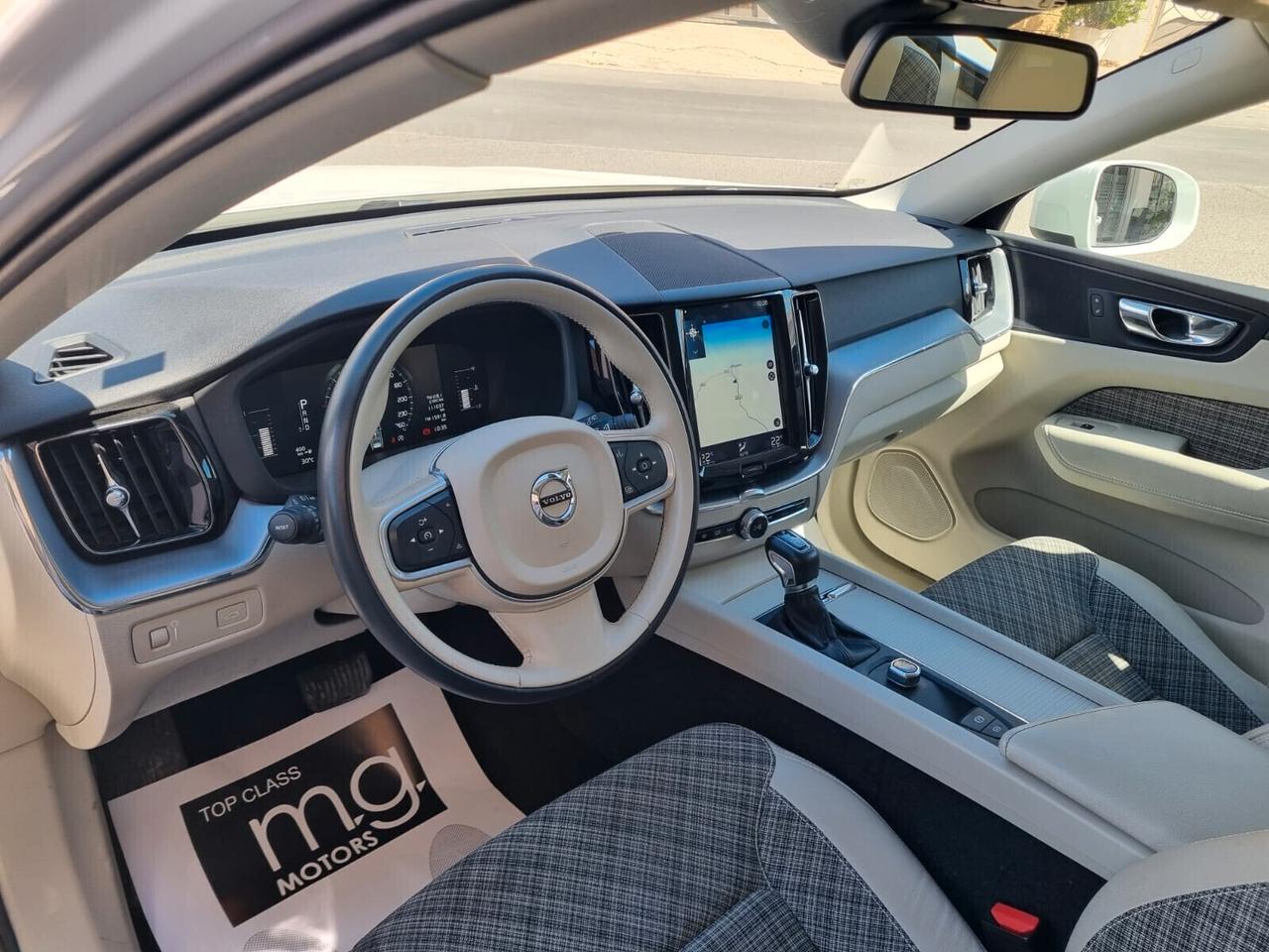 Volvo XC60 D4 190CV 3 ANNI GARANZIA ITALIANA