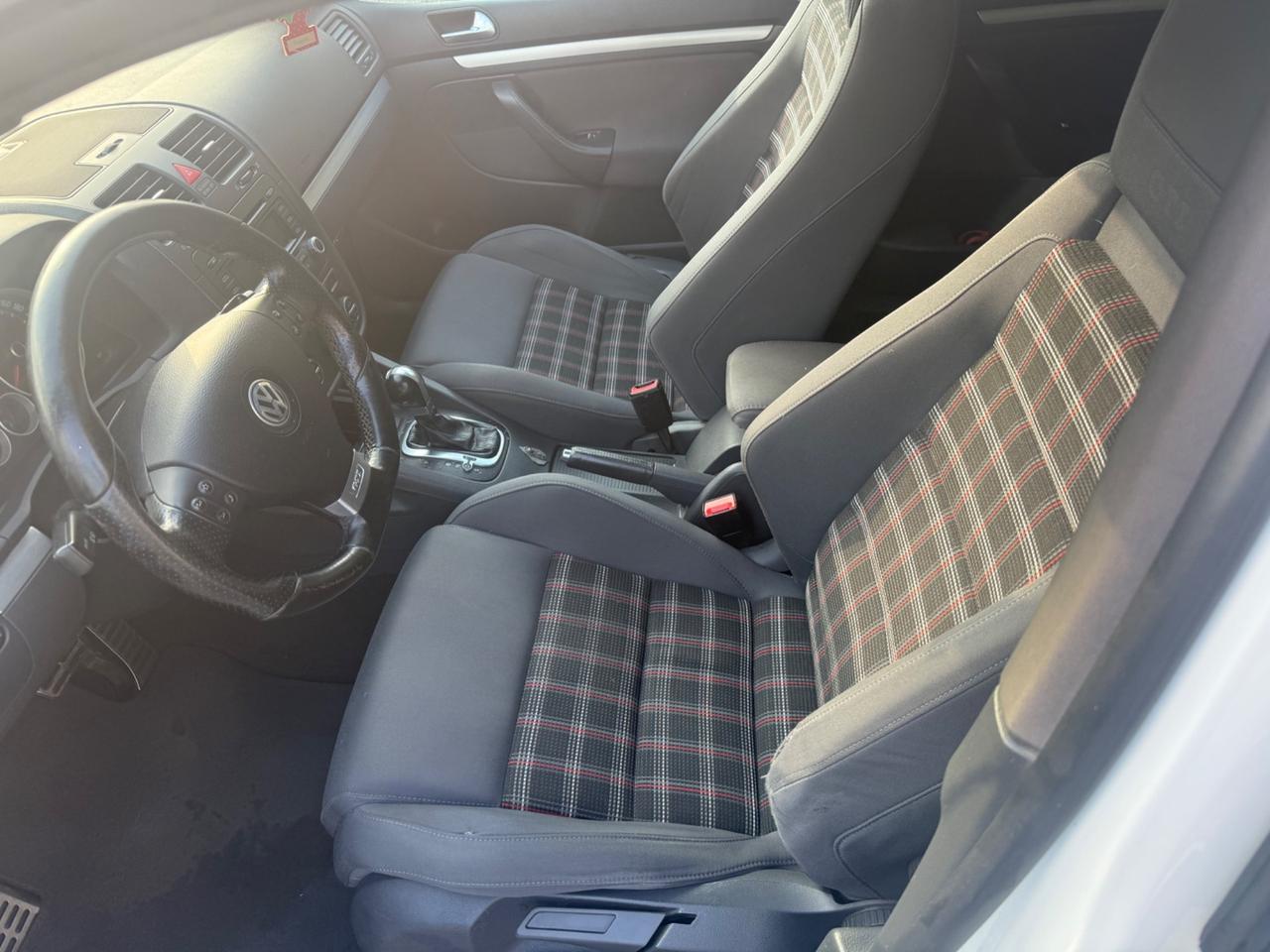 Volkswagen Golf GTI 2.0 16V TFSI 5p.