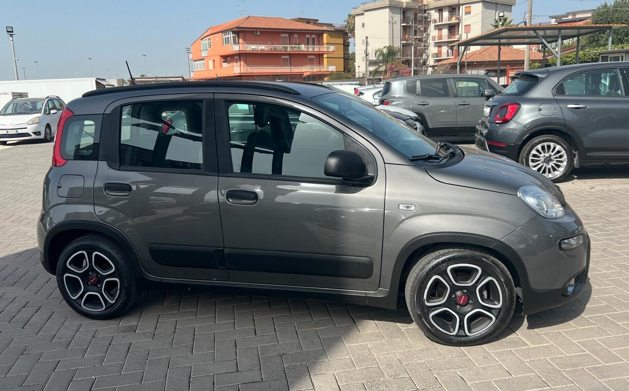 Fiat Panda 1.0 FireFly S&S Hybrid Sport