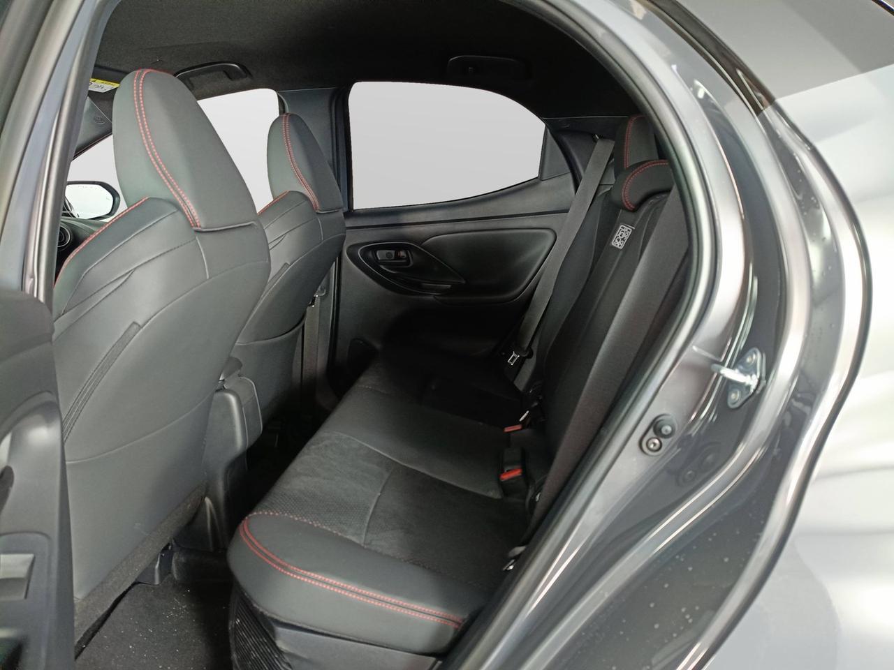 TOYOTA Yaris 1.5 Hybrid 130 - GR SPORT MY25