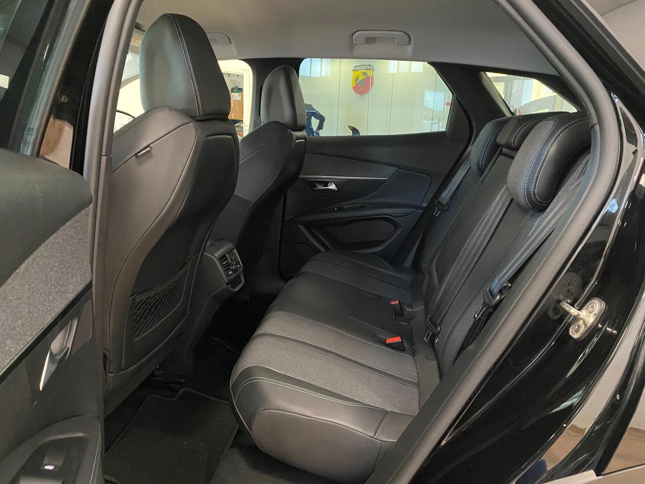 Peugeot 3008 BlueHDi 130 S&S EAT8 Allure Pack