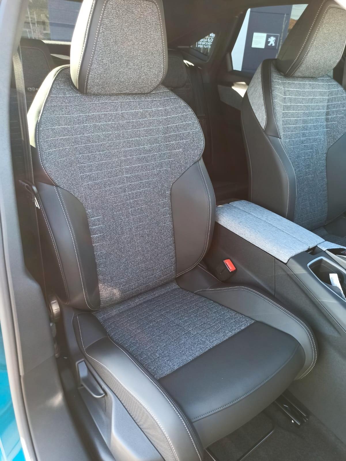 Peugeot 3008 Hybrid 145 e-DCS6 Allure