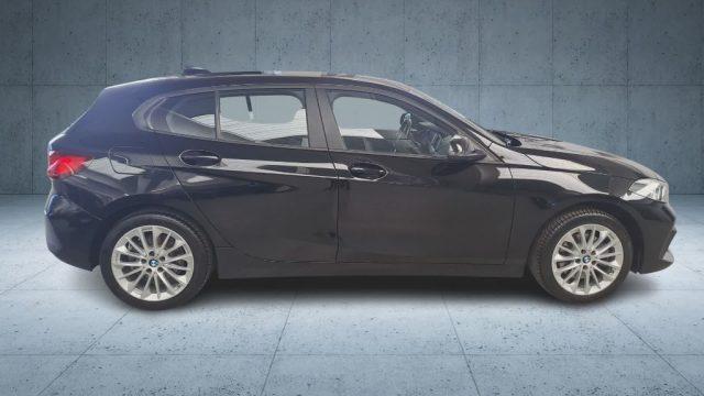 BMW 116 i 5p. Advantage Aut.