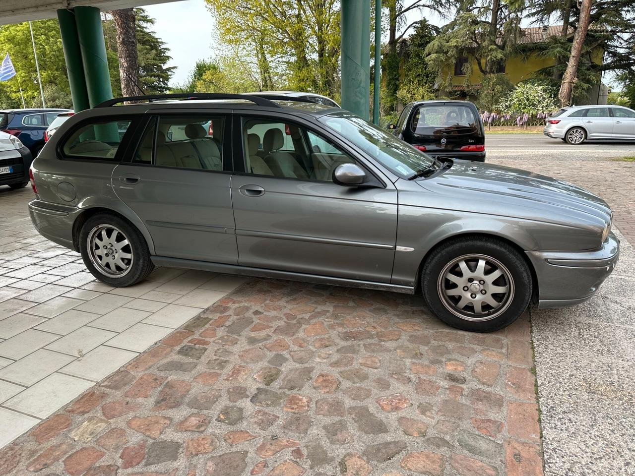 Jaguar X-Type SW 2000 TDI (12 RATE)