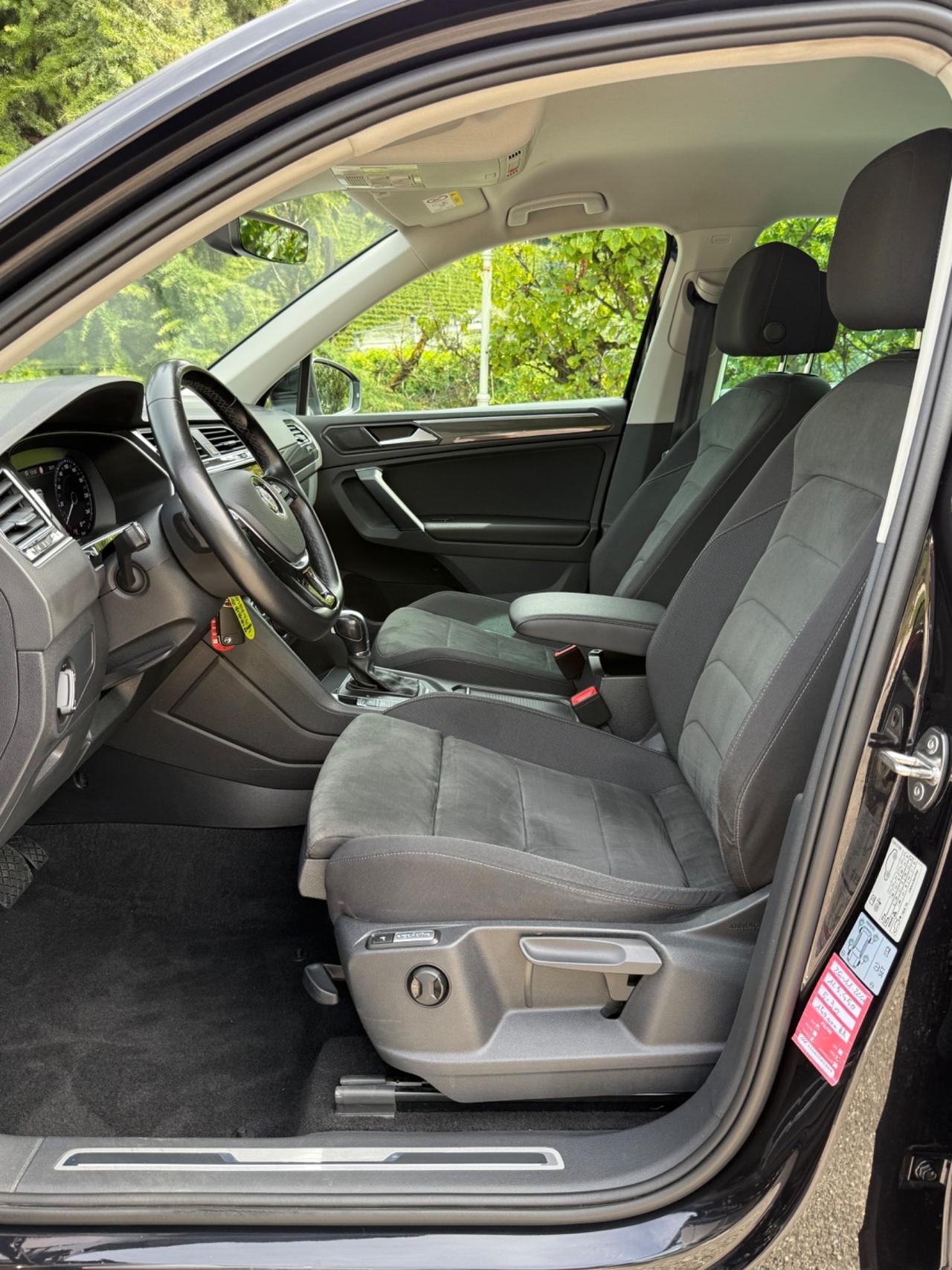 Volkswagen Tiguan 2.0 TDI SCR DSG 4MOTION Sport BMT