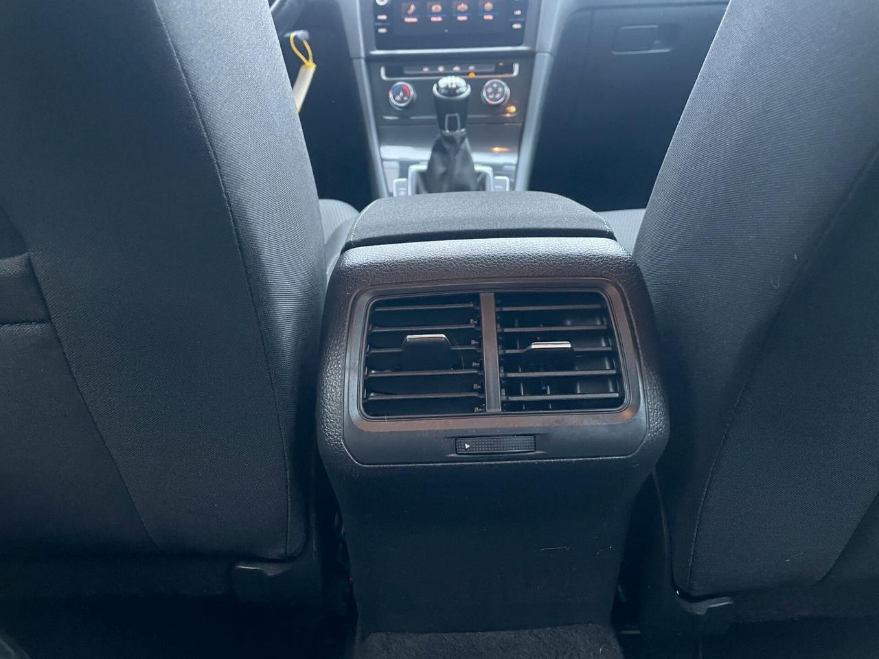 Volkswagen Golf Variant 1.6 TDI 115 CV Business BlueMotion Technology