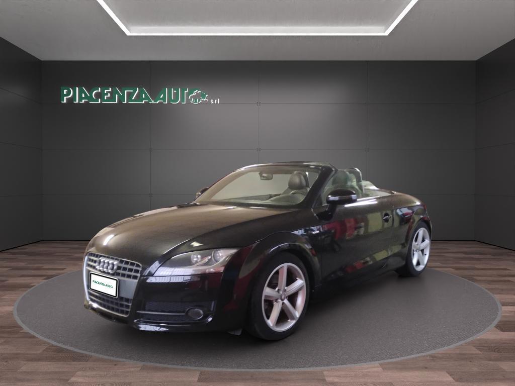 Audi TT Roadster 2.0 tfsi S-LINE...CERCHI 18..XENON..SERVICE AUDI