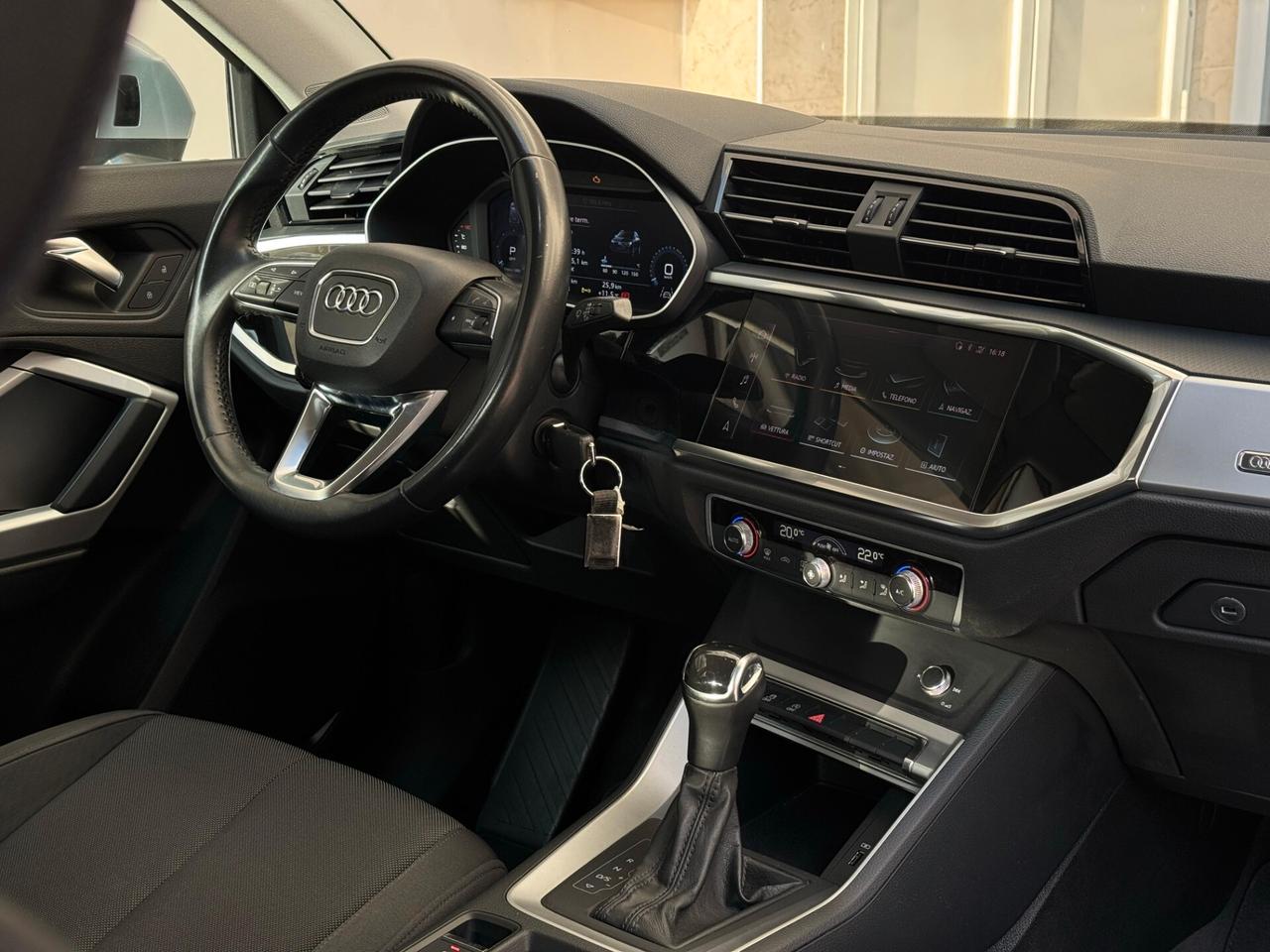 Audi Q3 35 TDI S tronic Business Advanced 2.0 150 cv