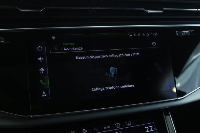 AUDI Q8 50 TDI 286 CV quattro S-line Black Edition