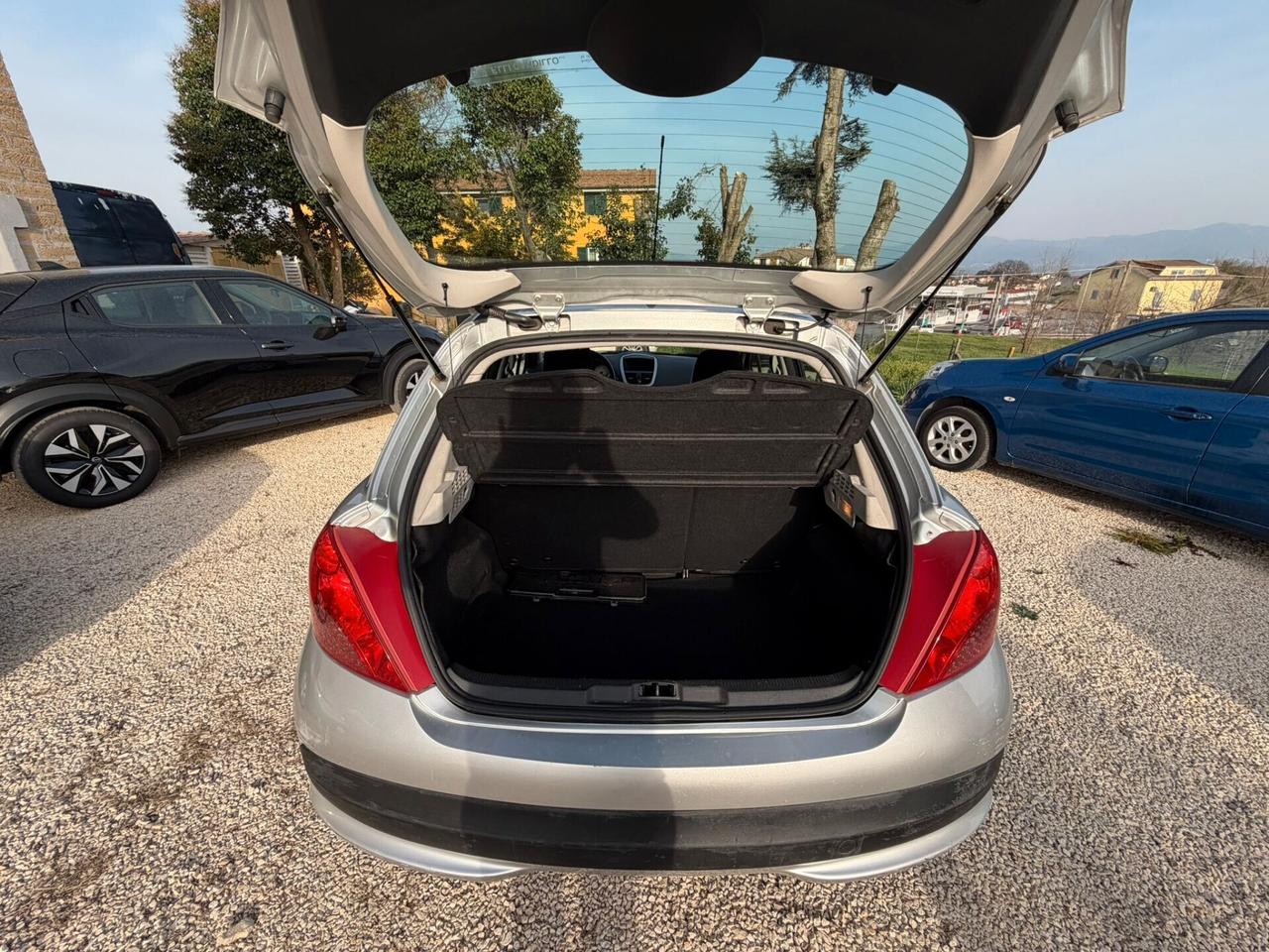 Peugeot 207 SOLO 60.000 KM OK NEOPATENTATI