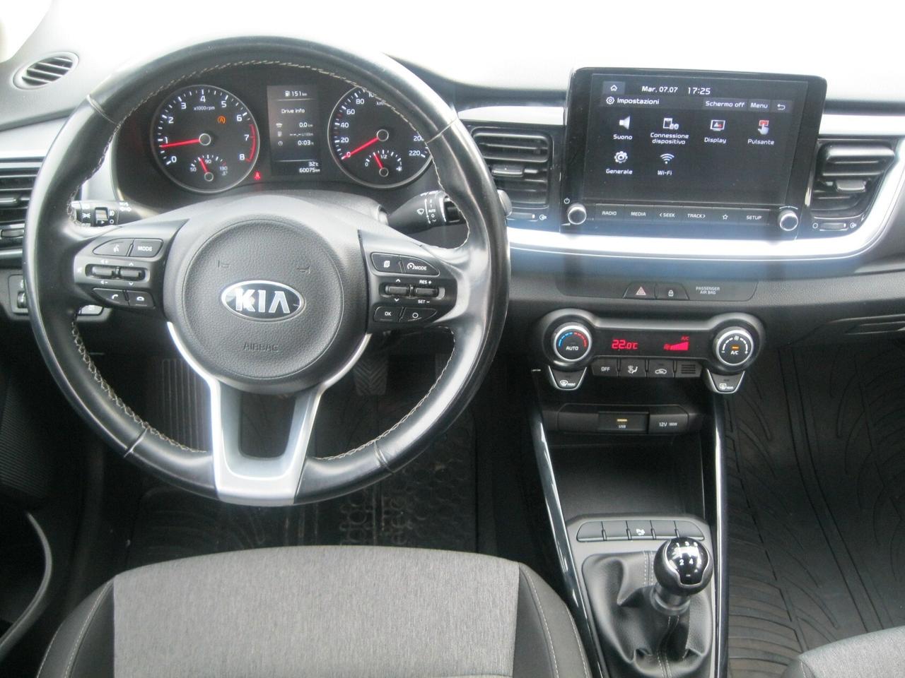 Kia Stonic 1.2 DPI Urban