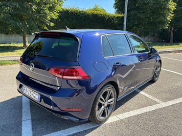 Volkswagen Golf 2.0 TDI 5p. R Line