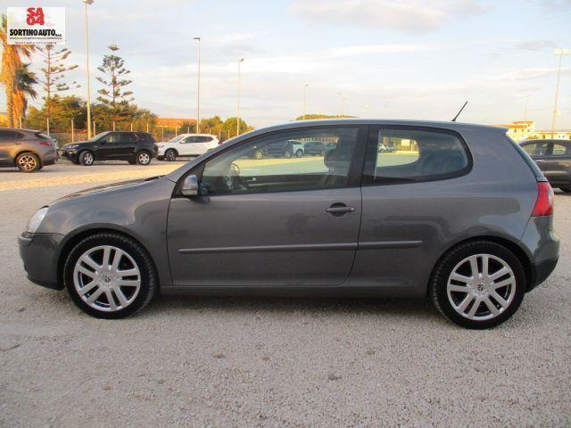 VW Golf 2.0 16V TDI 4mot. 3p. Sportline-2006