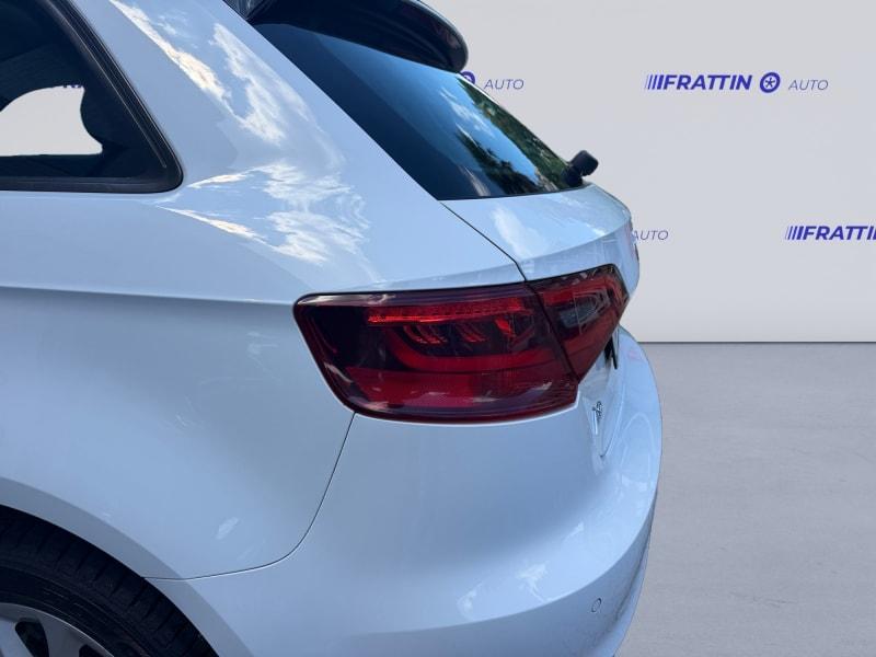 AUDI A3 SPB 1.6 TDI CLEAN DIESEL S TRO