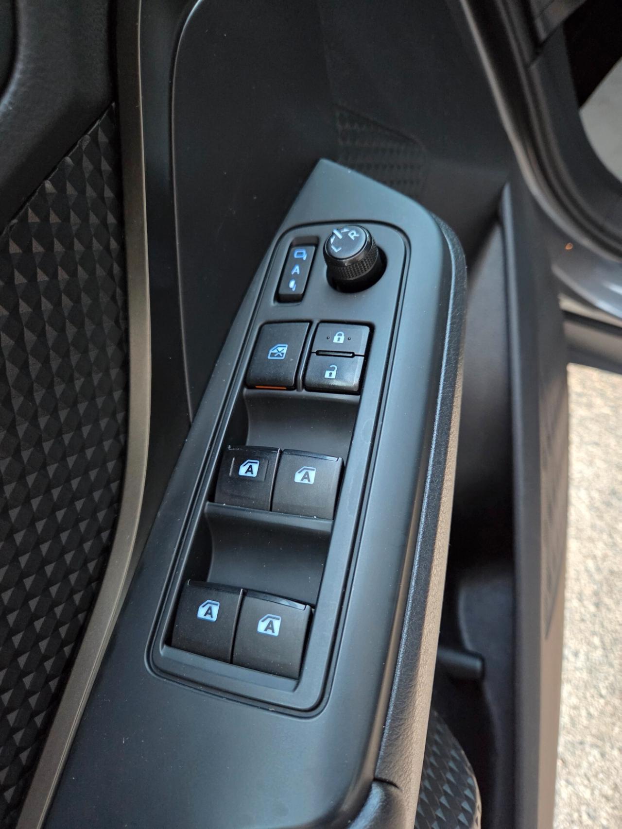 Toyota C-HR 1.8 Hybrid E-CVT Active