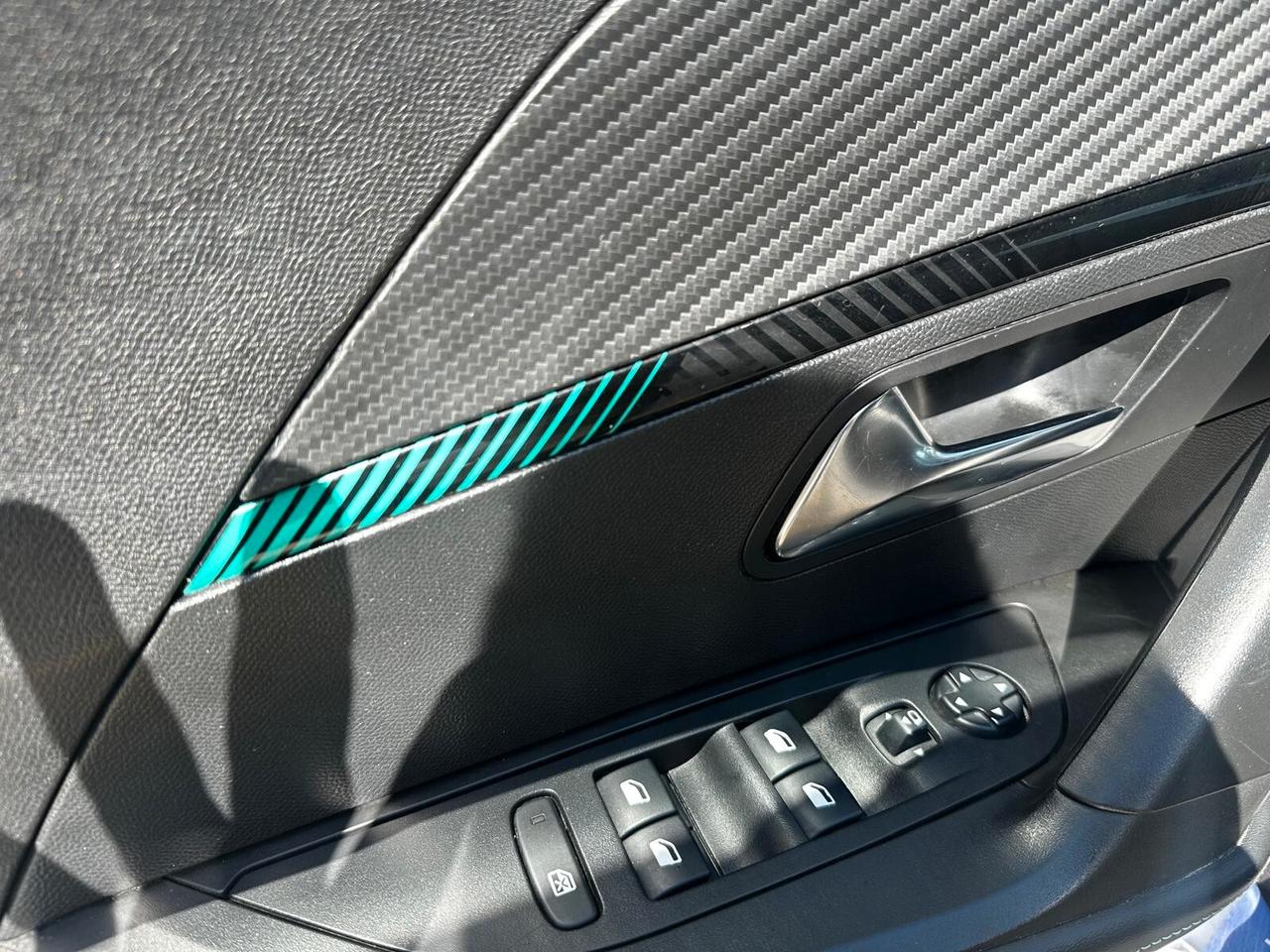 Peugeot 2008 Active Pack Unico Proprietario