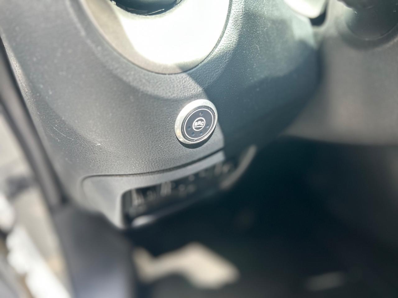 Nissan Juke 1.6 GPL Eco Acenta
