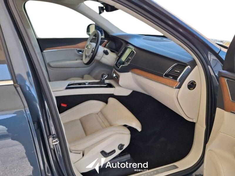 Volvo XC90 D5 235 + 14 CV AWD Automatica NAVI LED Inscription 7 posti