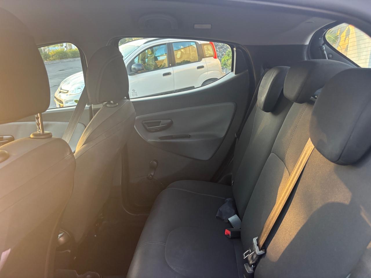 Lancia Ypsilon 1.2 GPL-2016