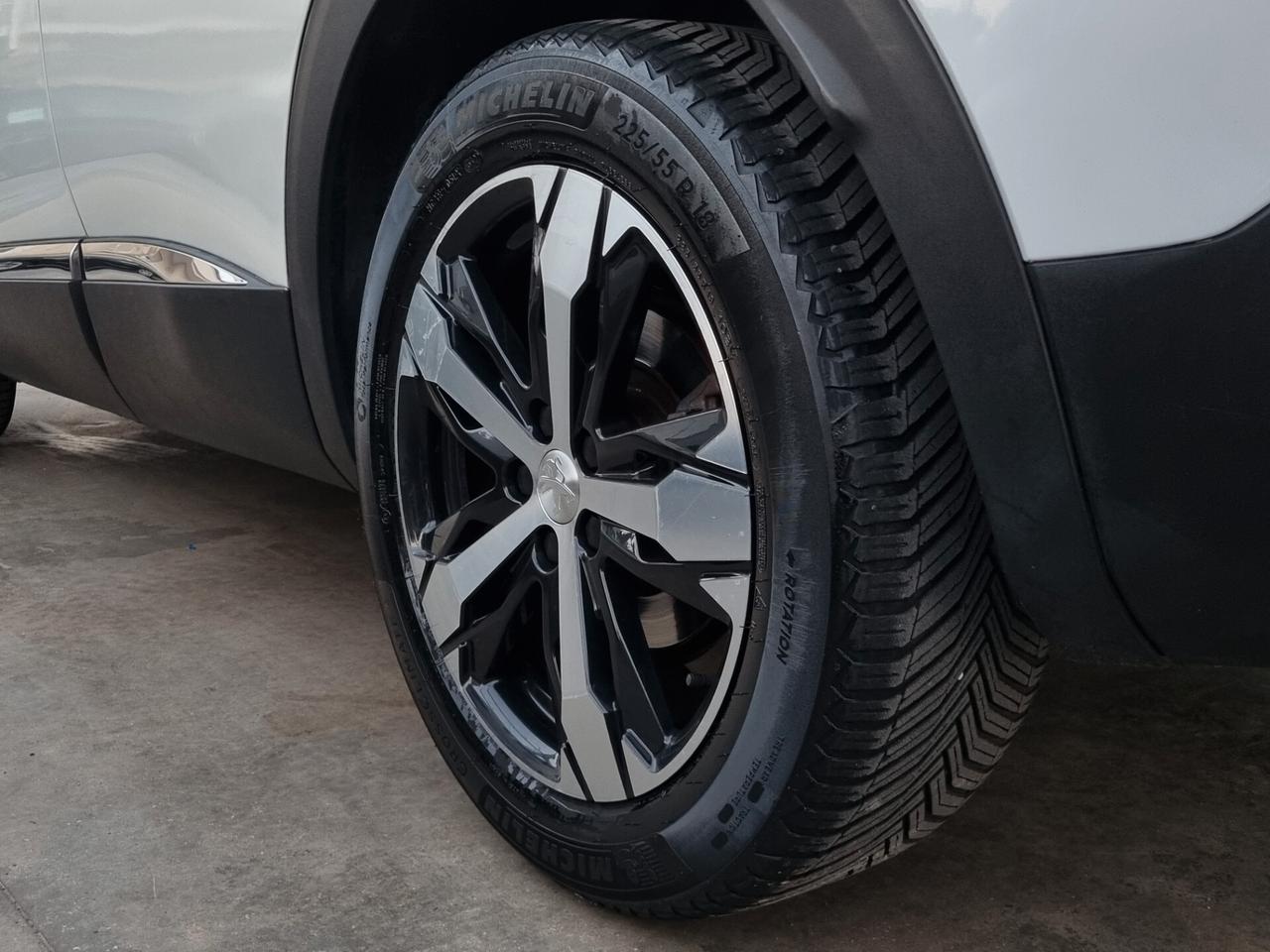 Peugeot 3008 II 1.5 bluehdi GT Line s&s 130cv
