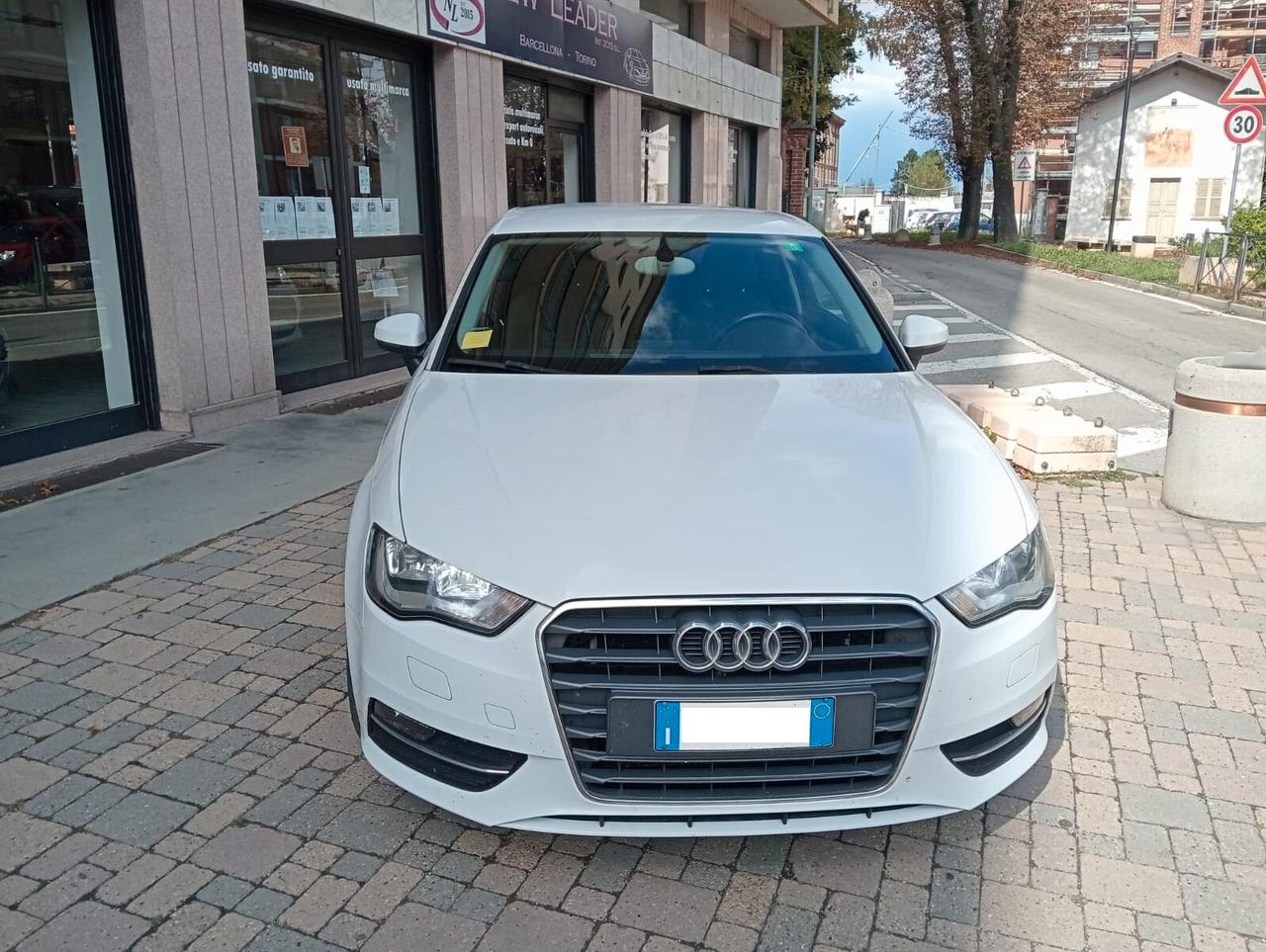 Audi A3 1.6 TDI Ambition 105 CV