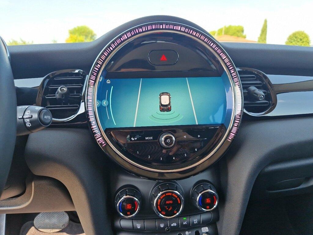 Mini Cooper 1.5 TwinPower Turbo Cooper DCT