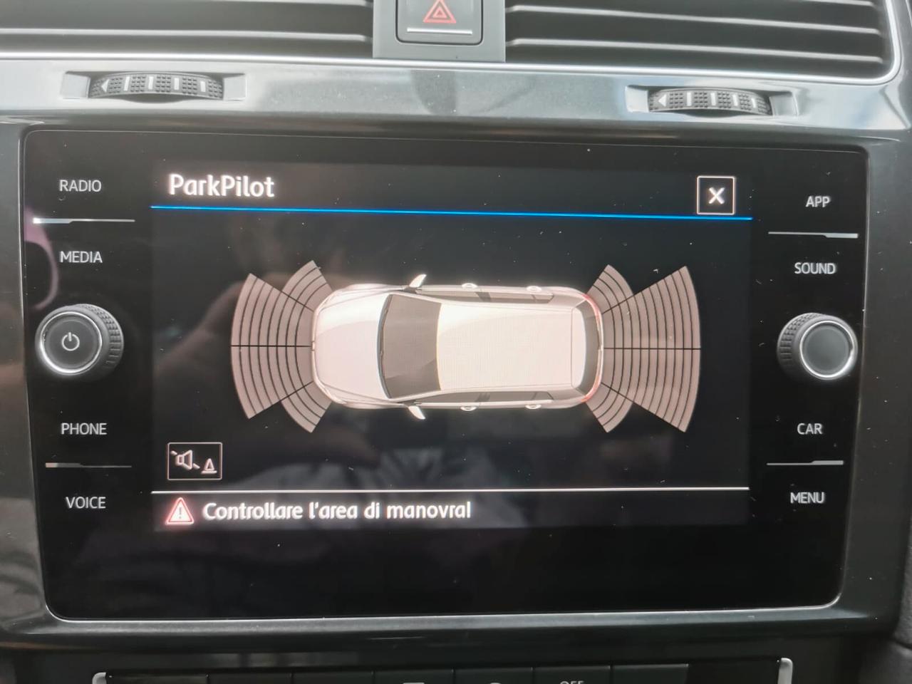VOLKSWAGEN GOLF 7.5 1.6 TDI