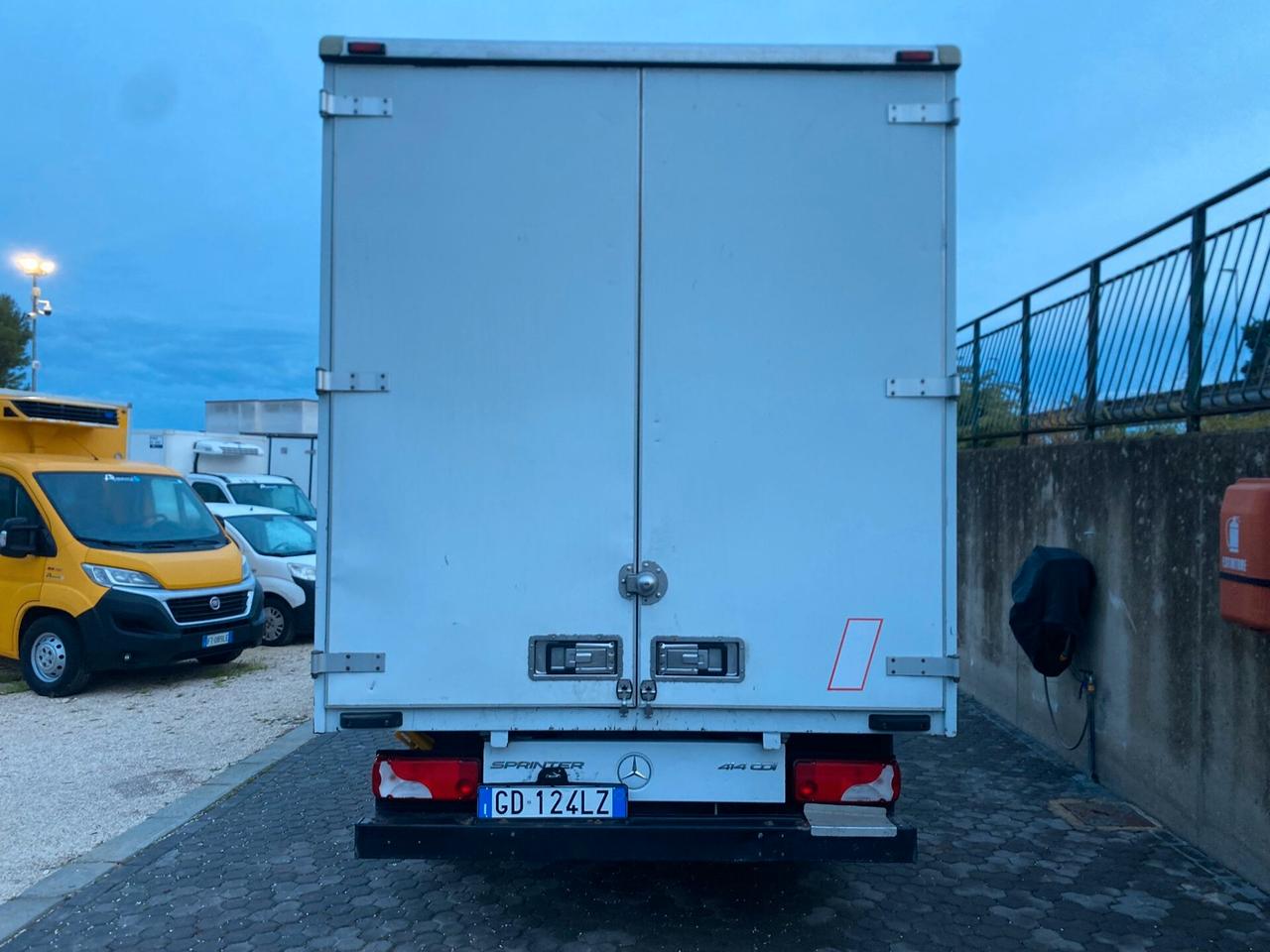 Mercedes Sprinter 414 CDI 2.2 – 150 CV – 6 marce – Gemellato