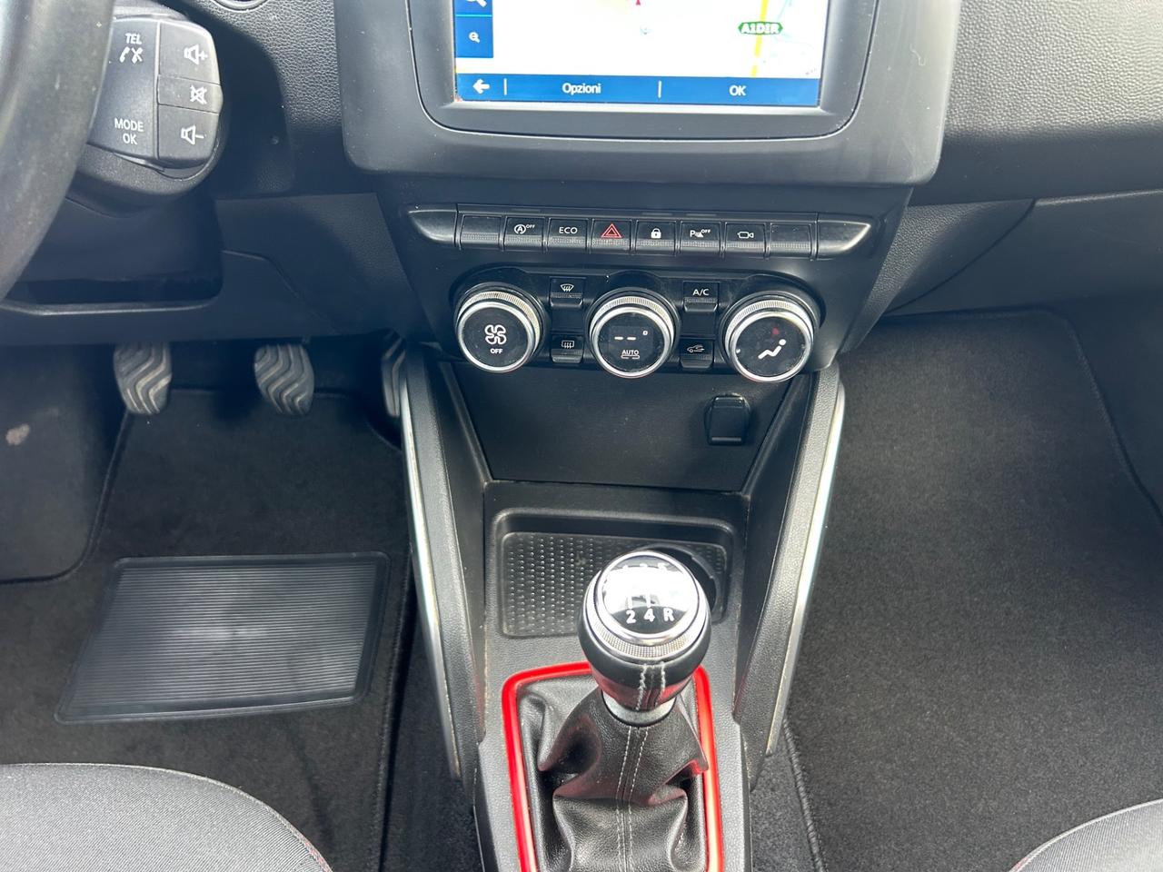 Dacia Duster 1.6 SCe GPL 4x2 Techroad