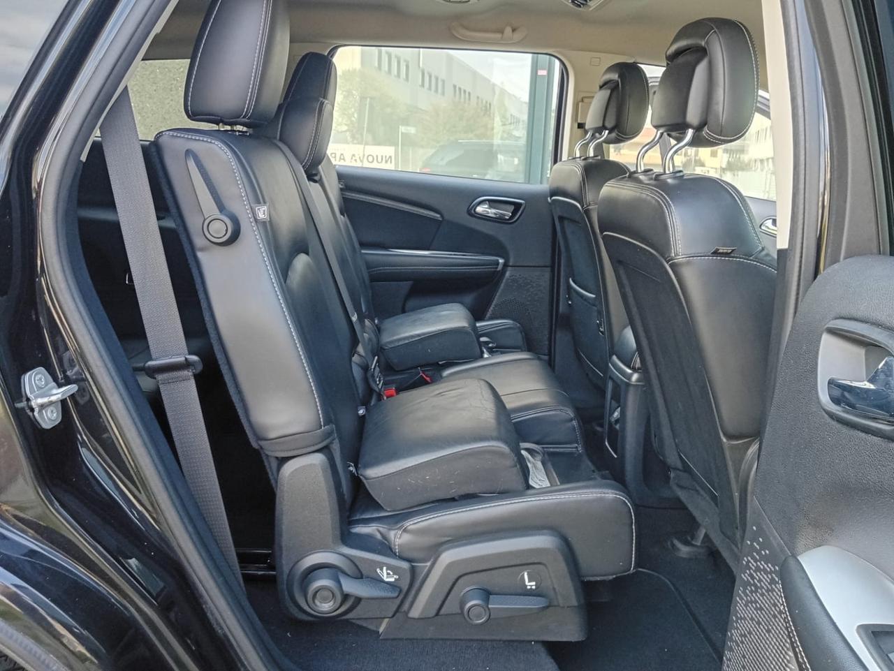 Fiat Freemont 2.0 Mjt 170 CV 4x4 Automatik*Navi*Pelle*Camera